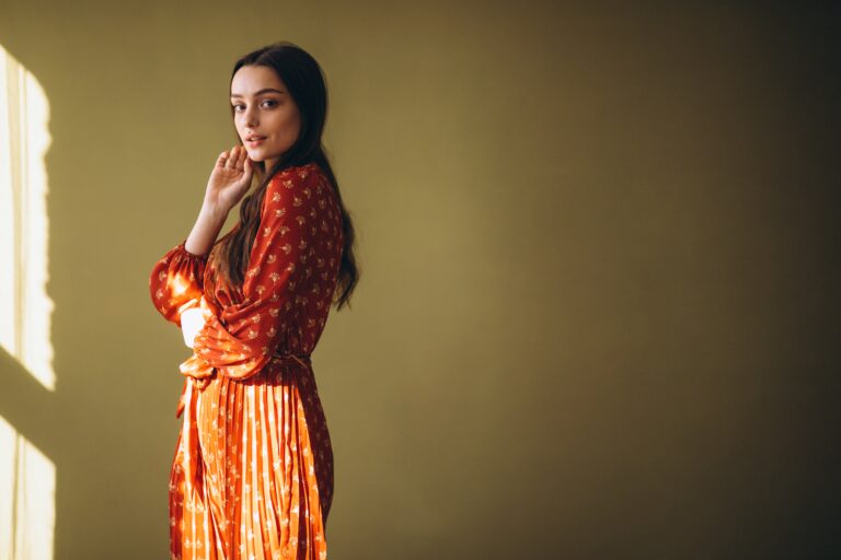How to Choose the Perfect Saree for Your Body Type